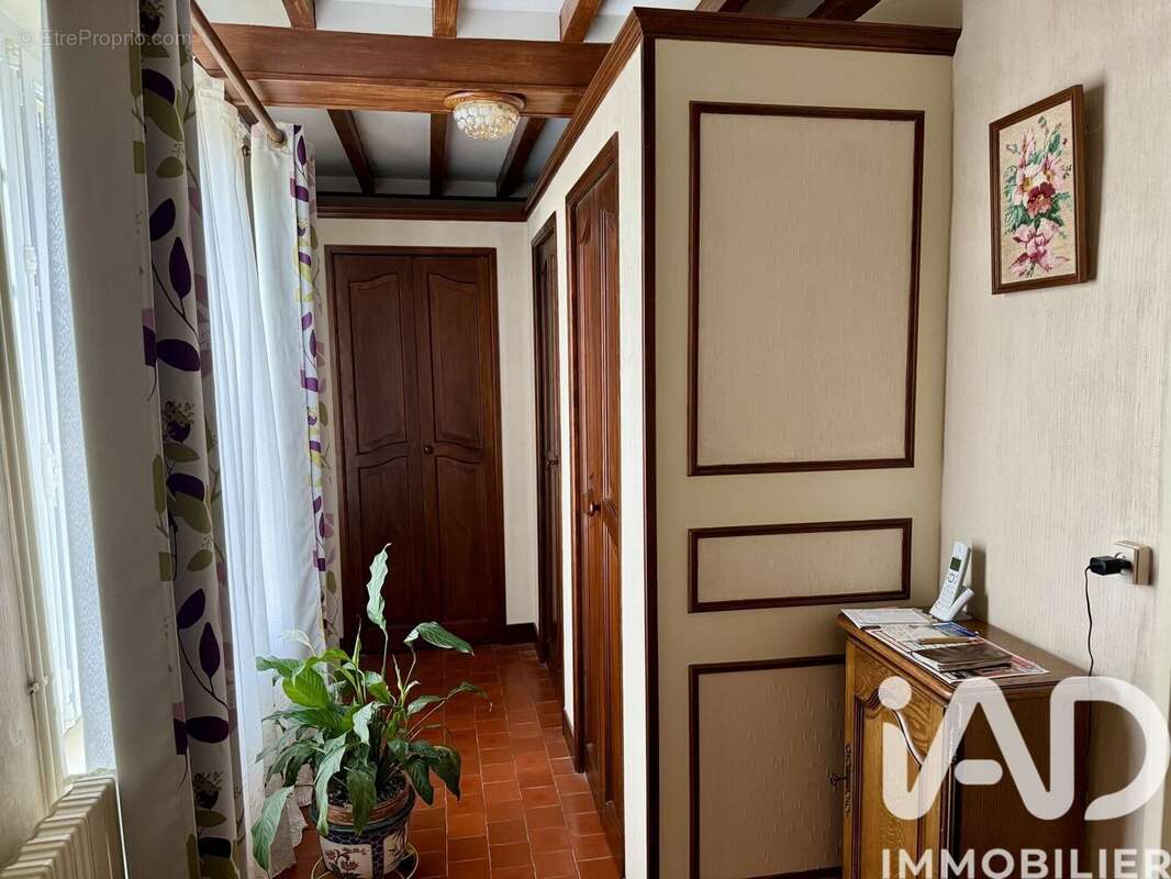 Photo 9 - Maison à LE BREUIL-EN-BESSIN