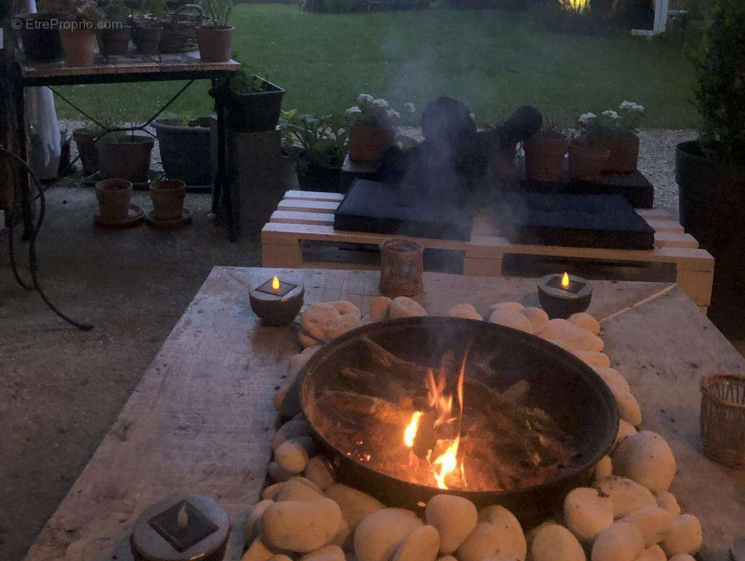 Maison à SAINT-DENIS-DU-PIN