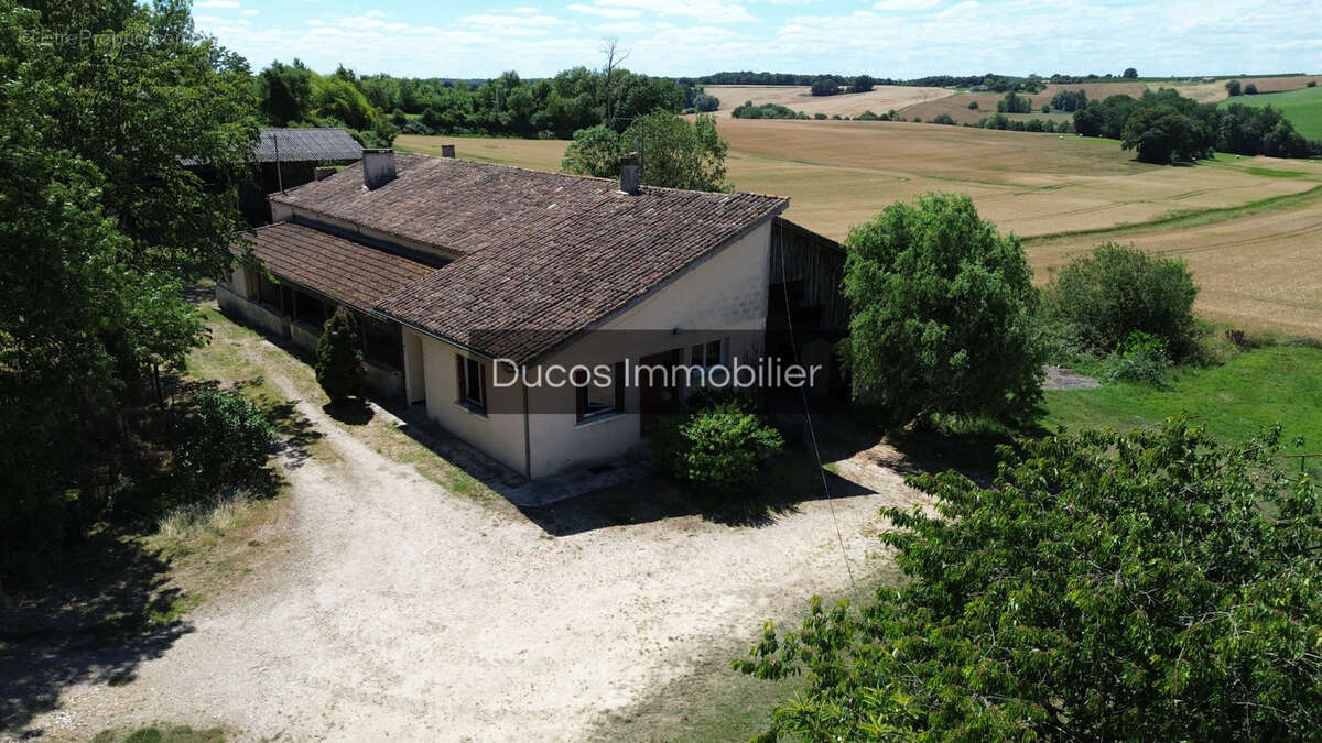 Maison à LACHAPELLE