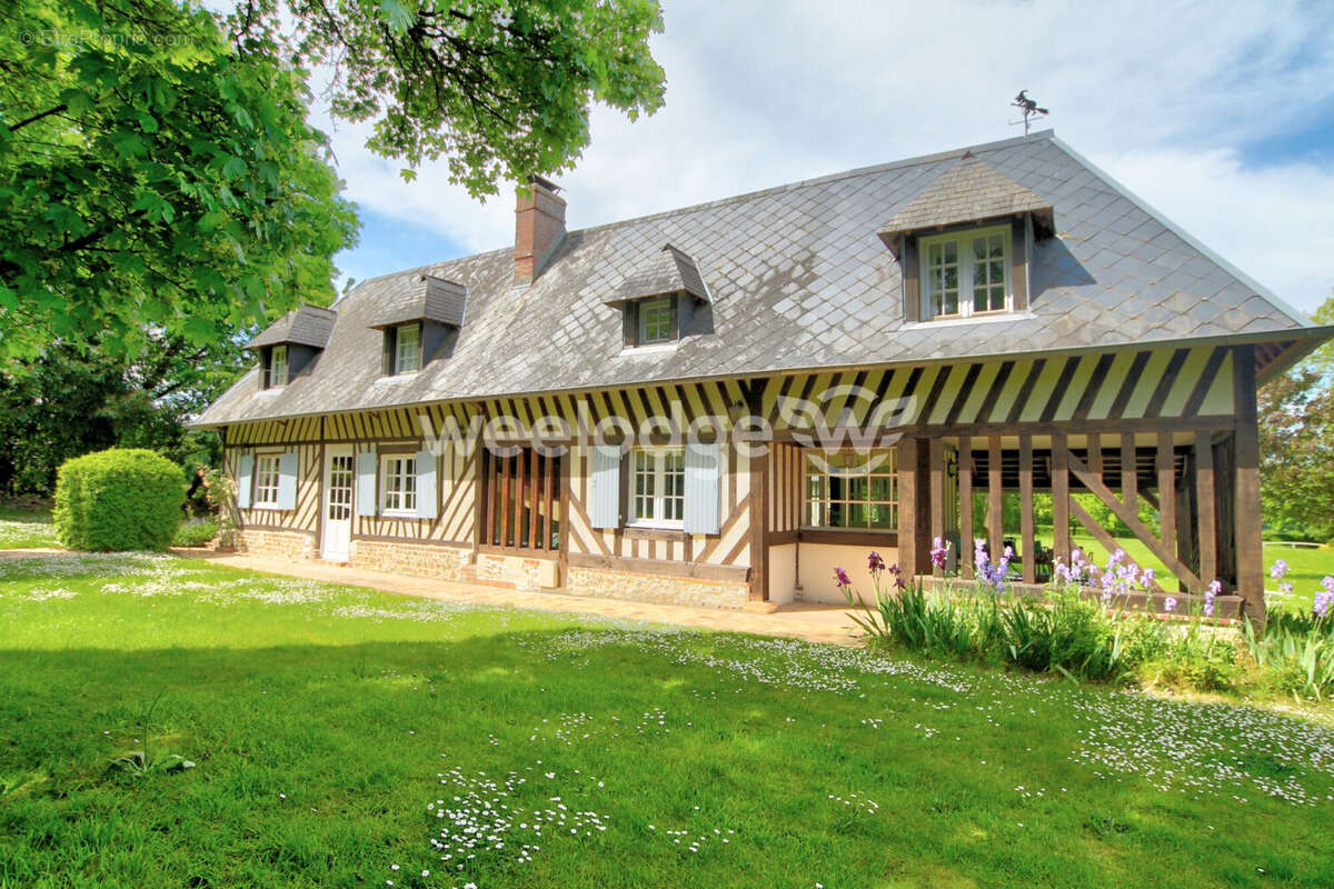 Maison à PONT-L'EVEQUE