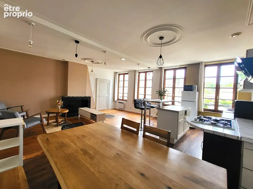 Noveant sur Moselle - Vaste 3 pièces - 1 chambre - 1 cave - 1 place de stationnement privatif - photo 3