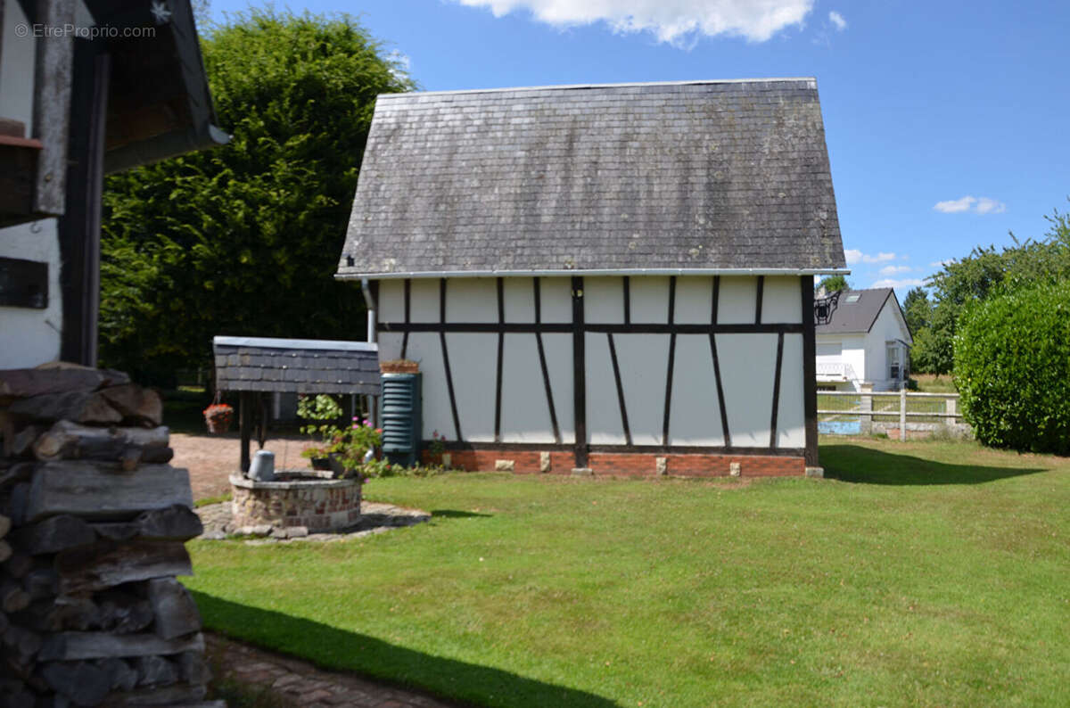Maison spacieuse à vendre à Tourville-la-Campagne - Un véritable coup de coeur ! - photo 6