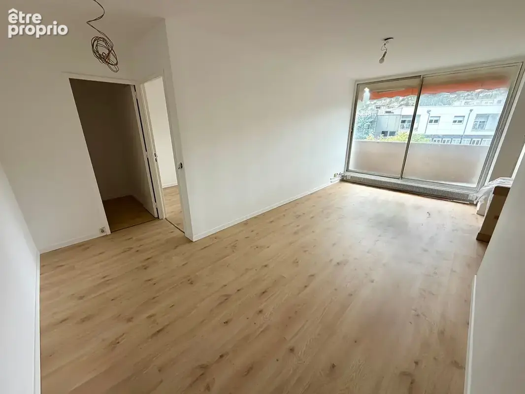 CLERMONT-FD / T2 de 47 M2 à vendre avec balcon et parking ! - photo 3