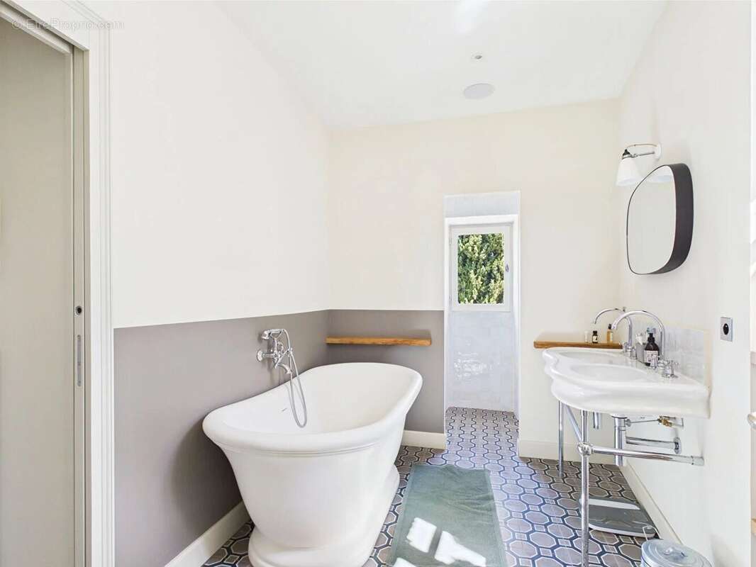 Maison à SAINT-REMY-DE-PROVENCE