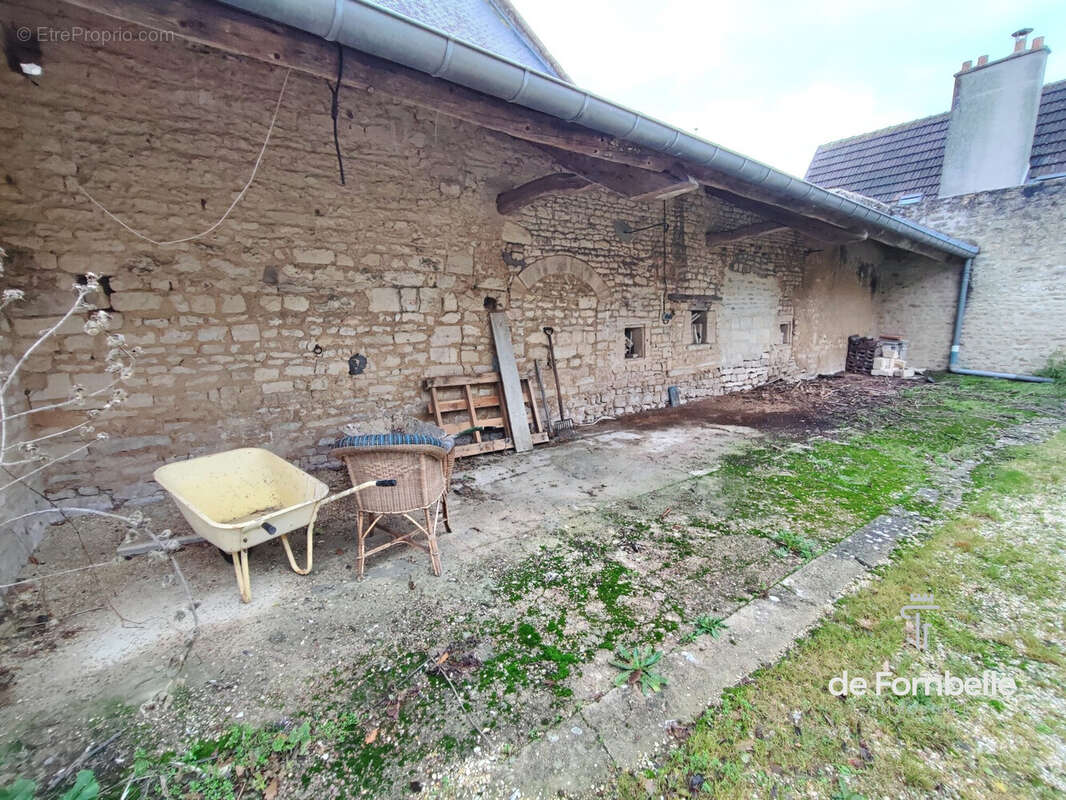 Maison à PUTOT-EN-BESSIN