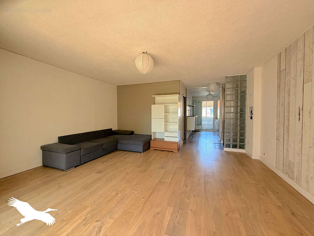 Appartement à MARSEILLE-11E