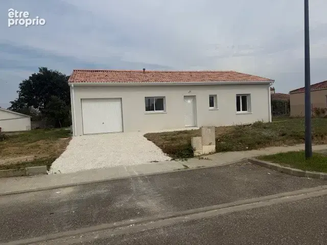 Maison à ESTILLAC