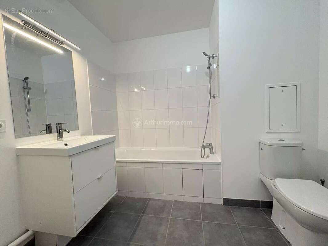 Appartement à SERRIS