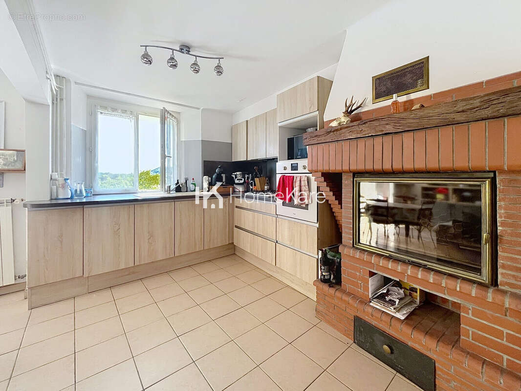 Maison 100 m² à Martres-Tolosane  - photo 3