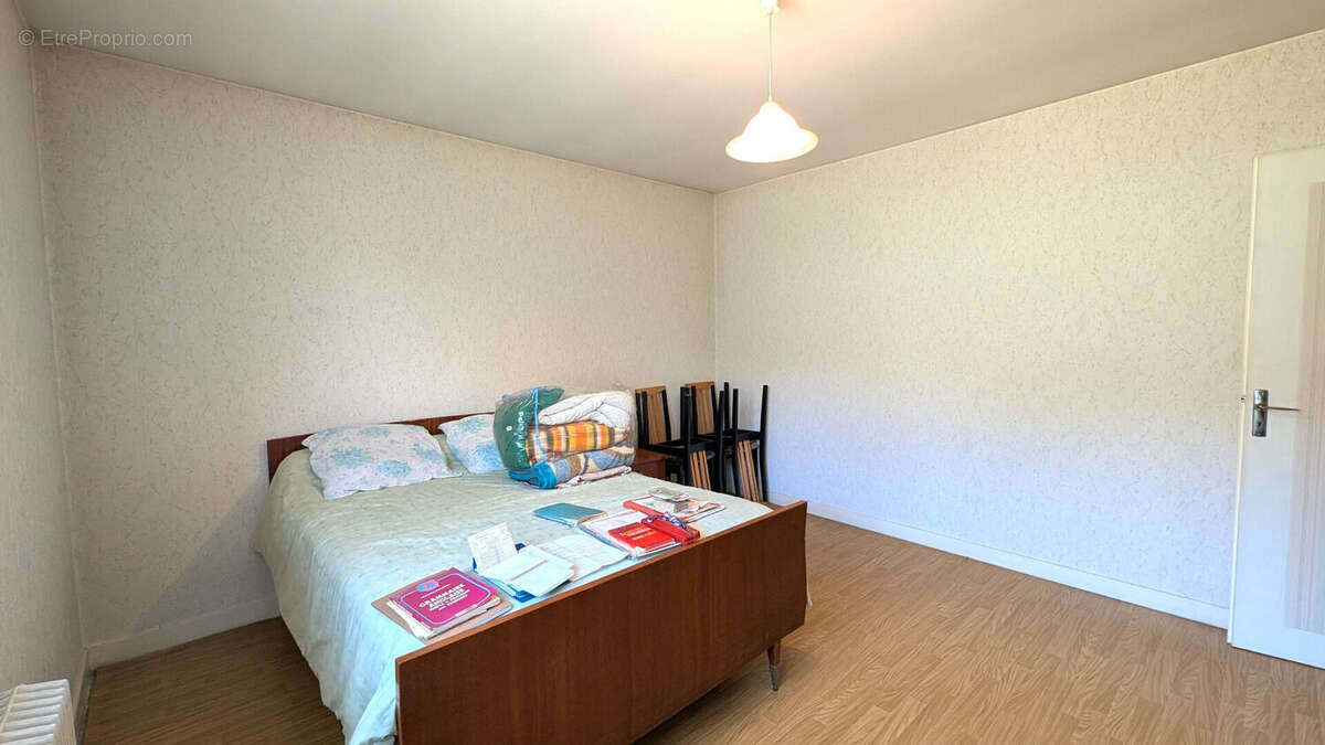 Maison Chevreaux 180 m2 et jardin 6500 m² - photo 9