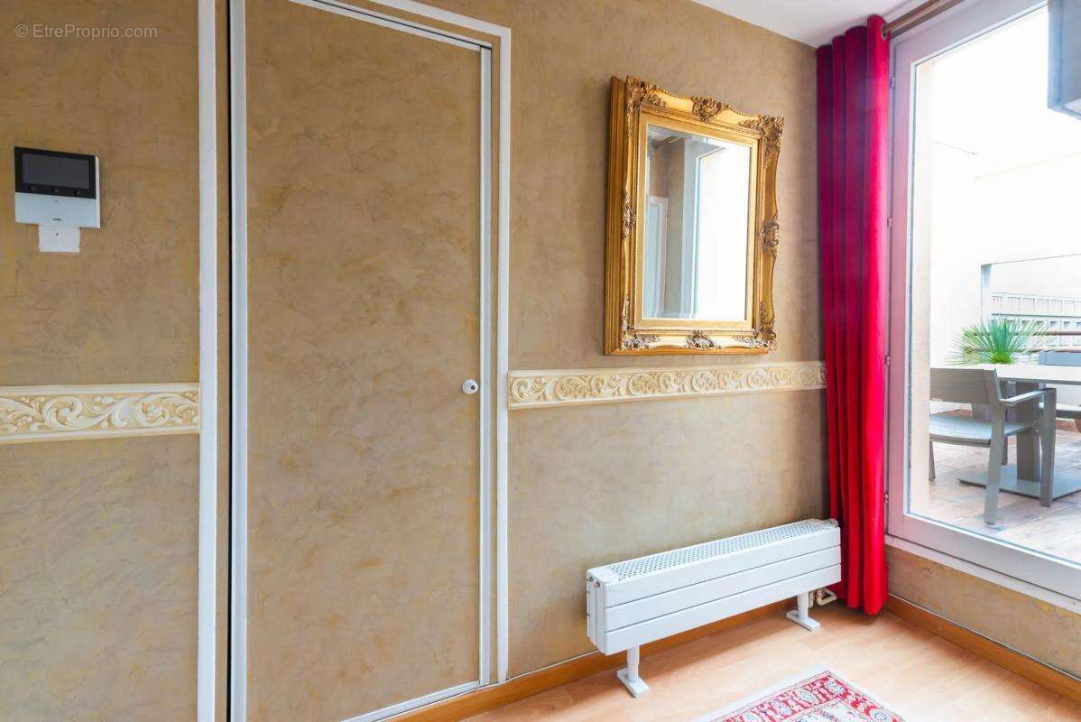 Appartement à MONTIGNY-LE-BRETONNEUX
