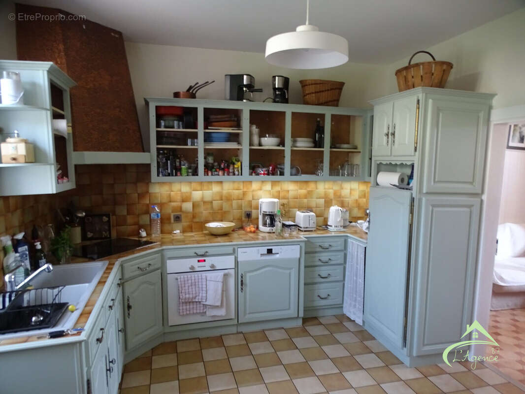 Maison à SAINT-JUNIEN