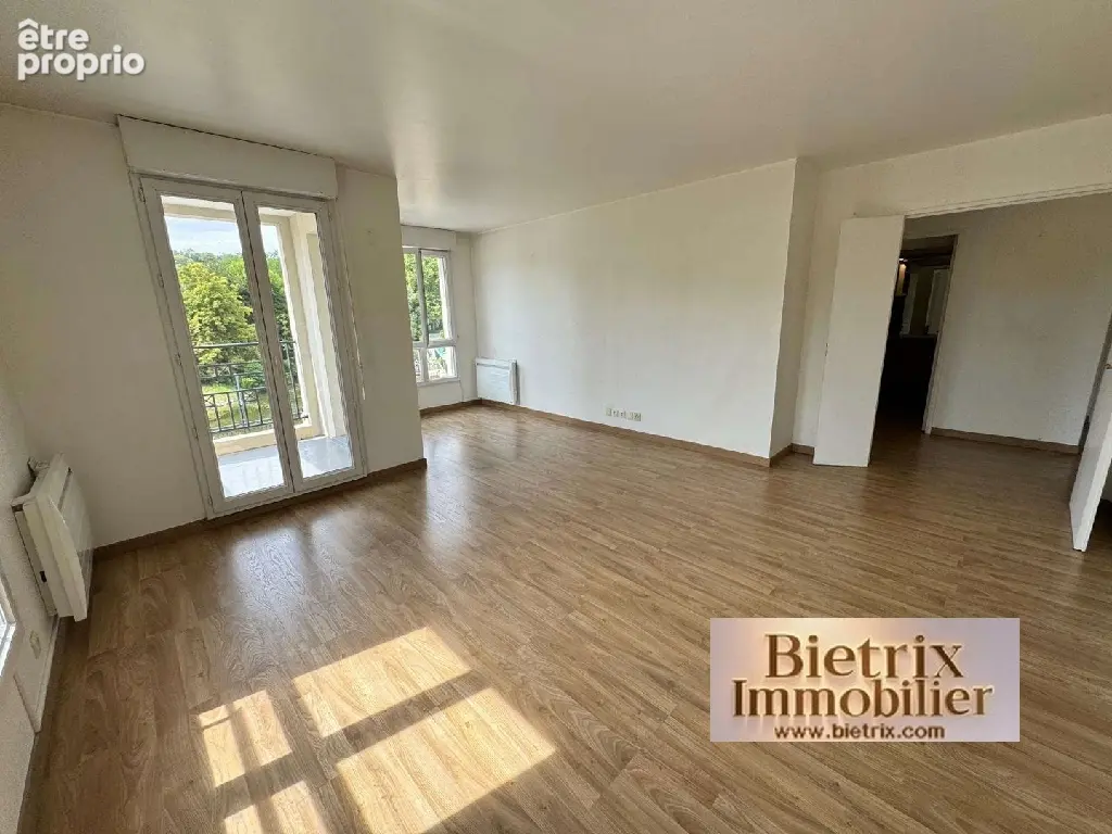 Appartement 3 pièces 72 m² à vendre à L'isle-Adam (95290) - photo 2