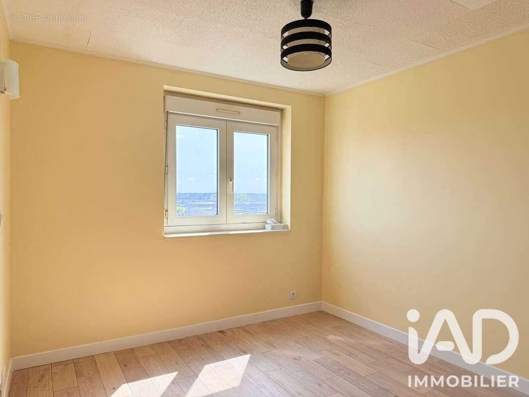 Appartement 62 m² à Creteil  - photo 8