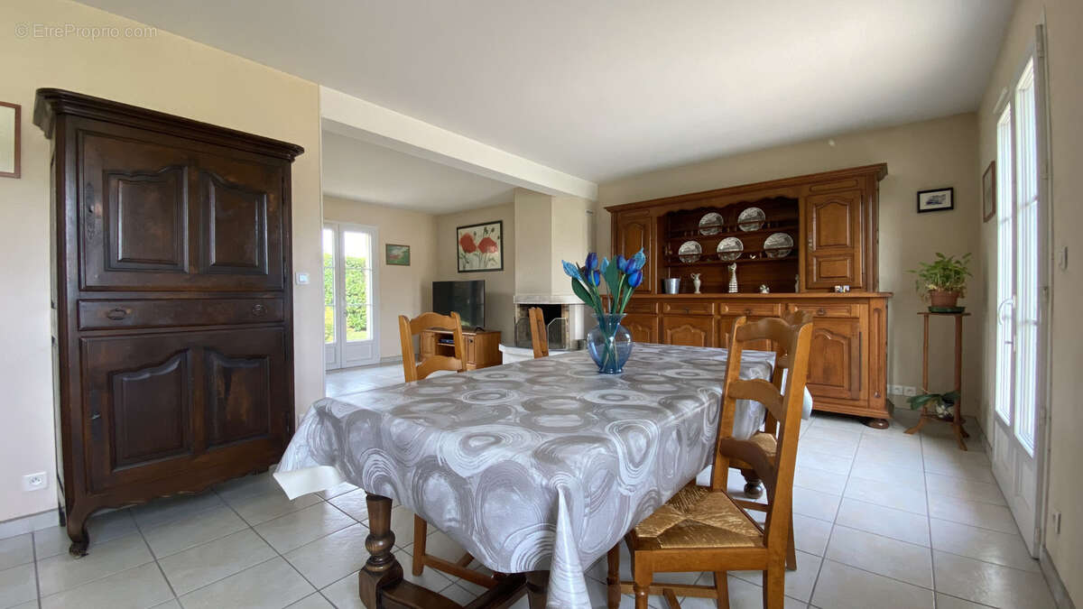 Maison à INGRE