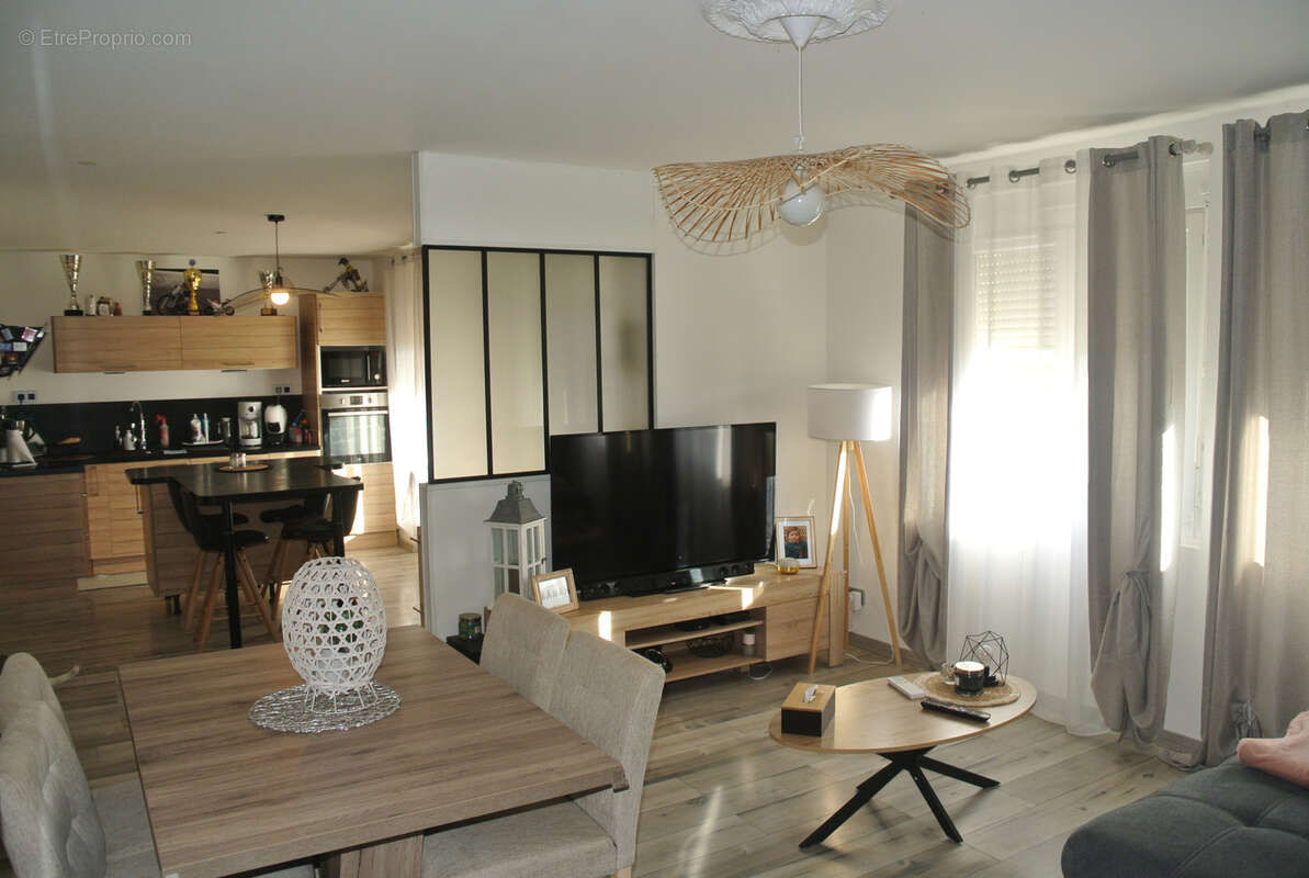 Maison à SAINTE-BAZEILLE