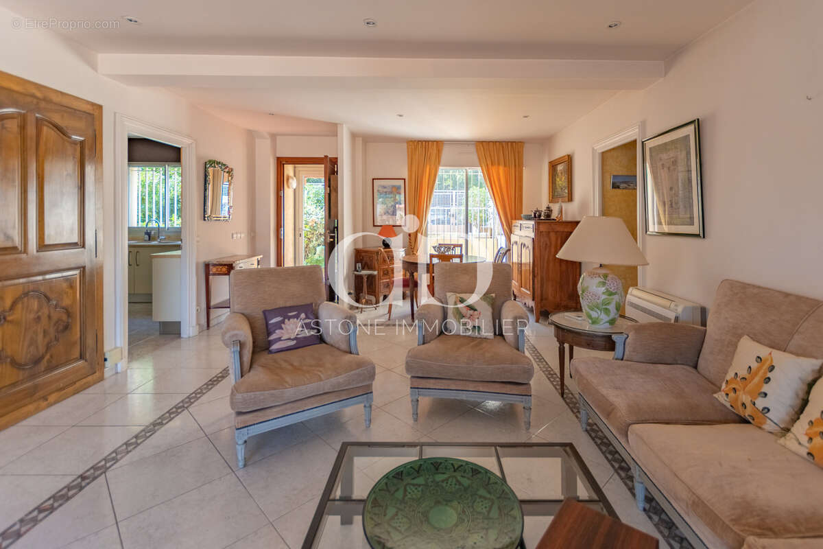 Appartement à CASSIS