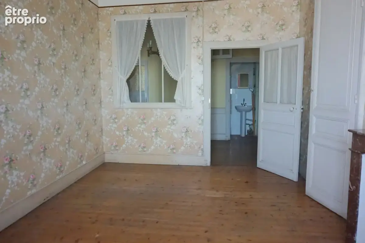 Petit prix pour cette belle maison de ville de 126 m2 - photo 7