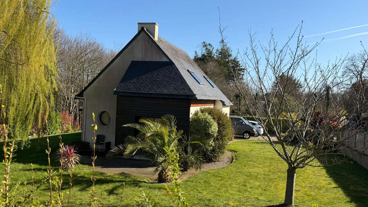 Maison à GARLAN