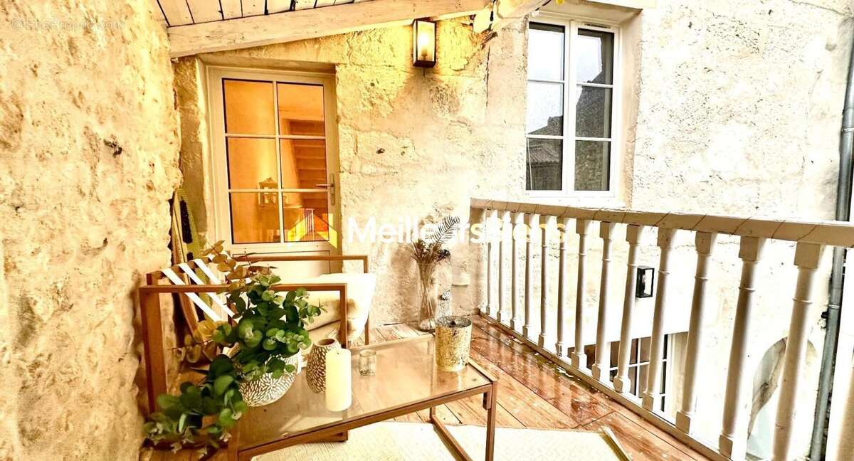 Maison à SAINTES