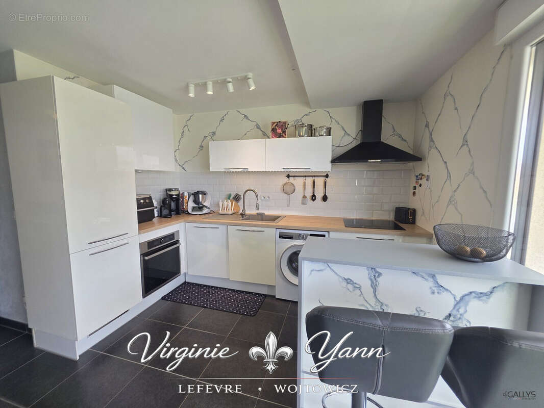 Appartement à AMNEVILLE