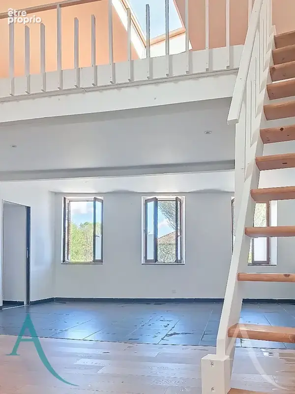Maison T5 159 m2 avec jardin. - photo 10
