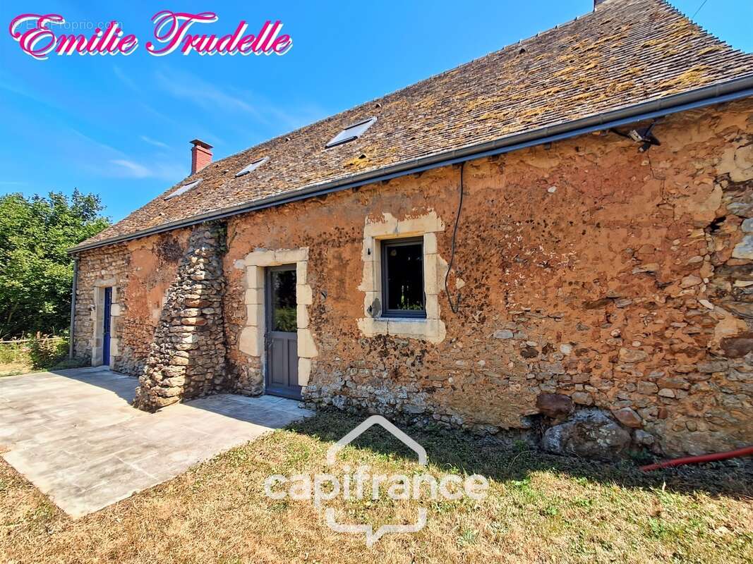  Longère de caractère du XVe siècle à vendre 5 pièces NUILLE LE JALAIS (72)  – 105 m²- 3ch – Terrain de 1 823 m² - photo 13