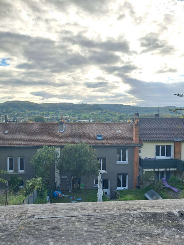 Maison à SAINT-CERE