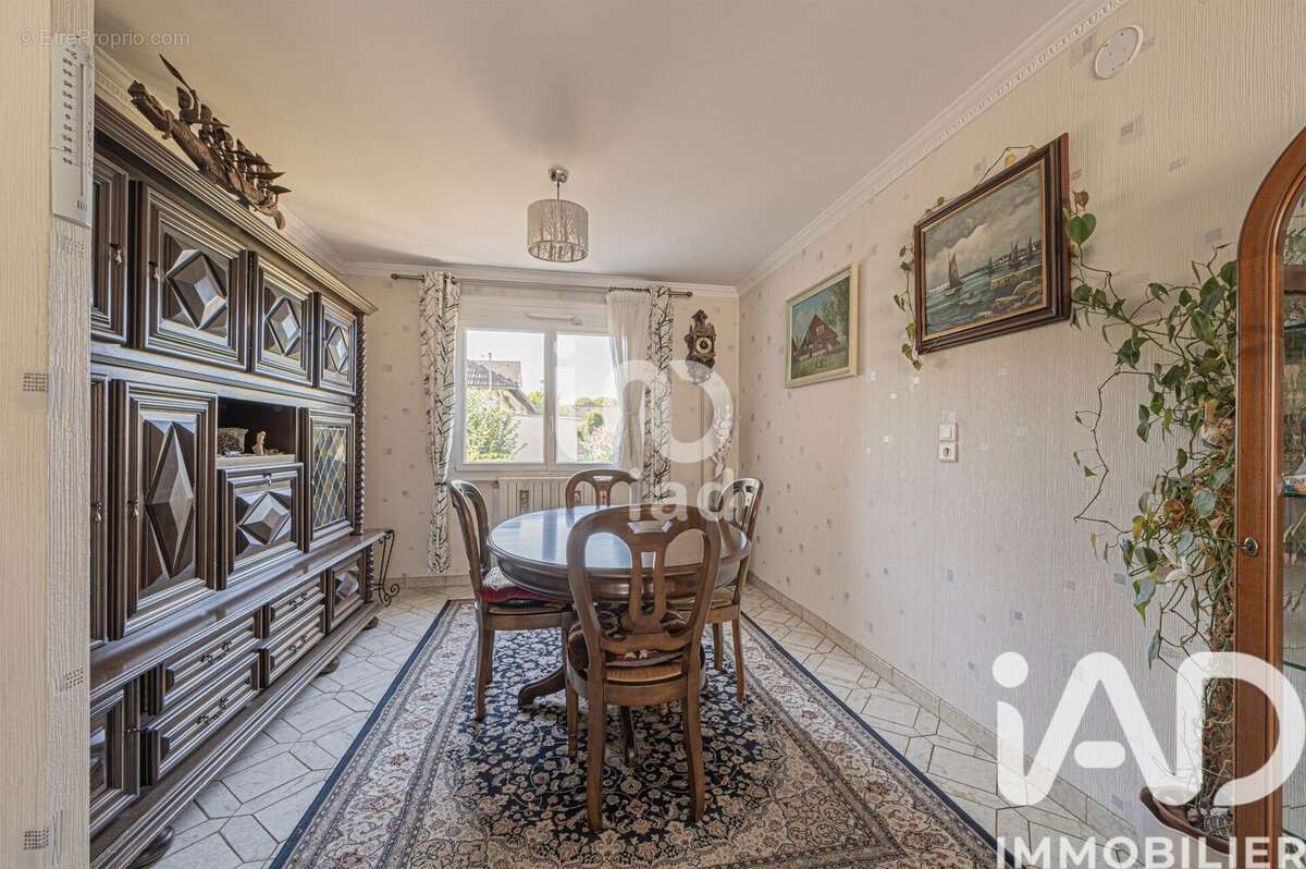 Photo 5 - Maison à LIVRY-GARGAN