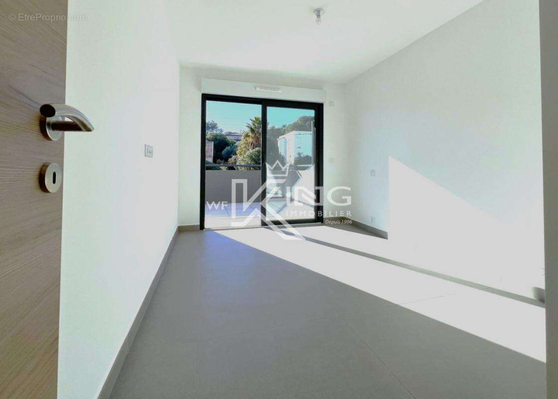 Appartement à SAINT-RAPHAEL