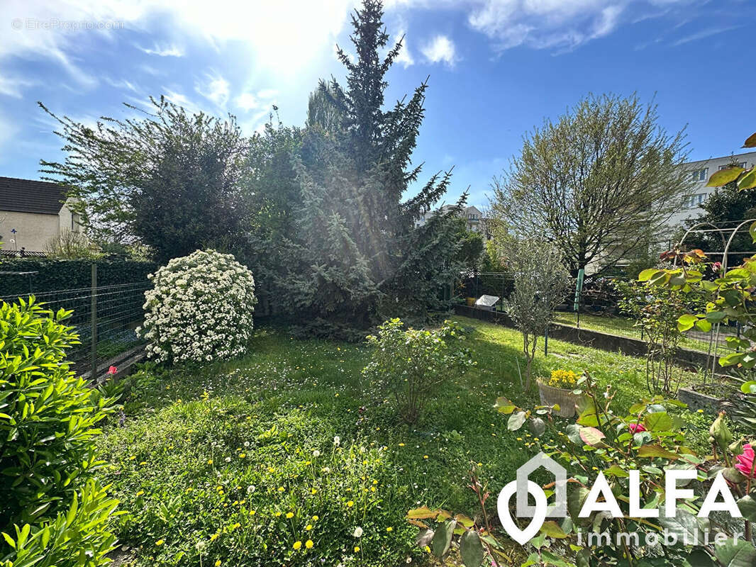 Maison à DEUIL-LA-BARRE