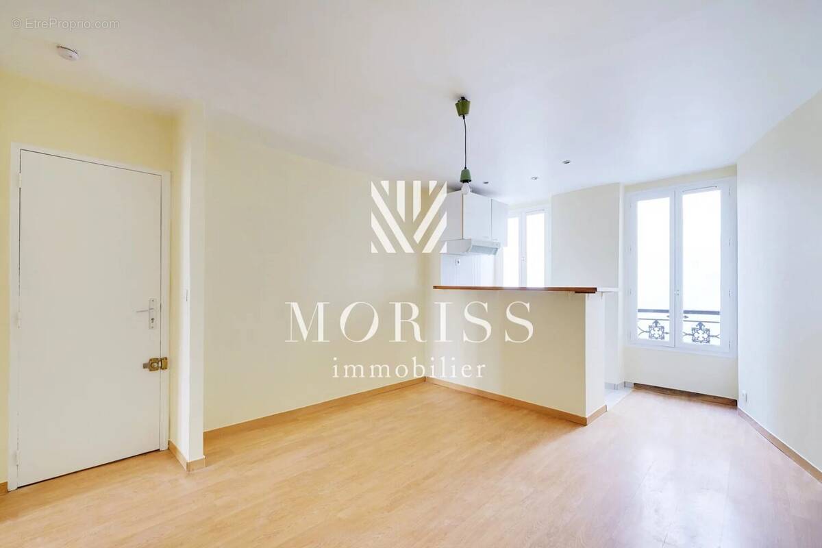 Appartement à PARIS-18E