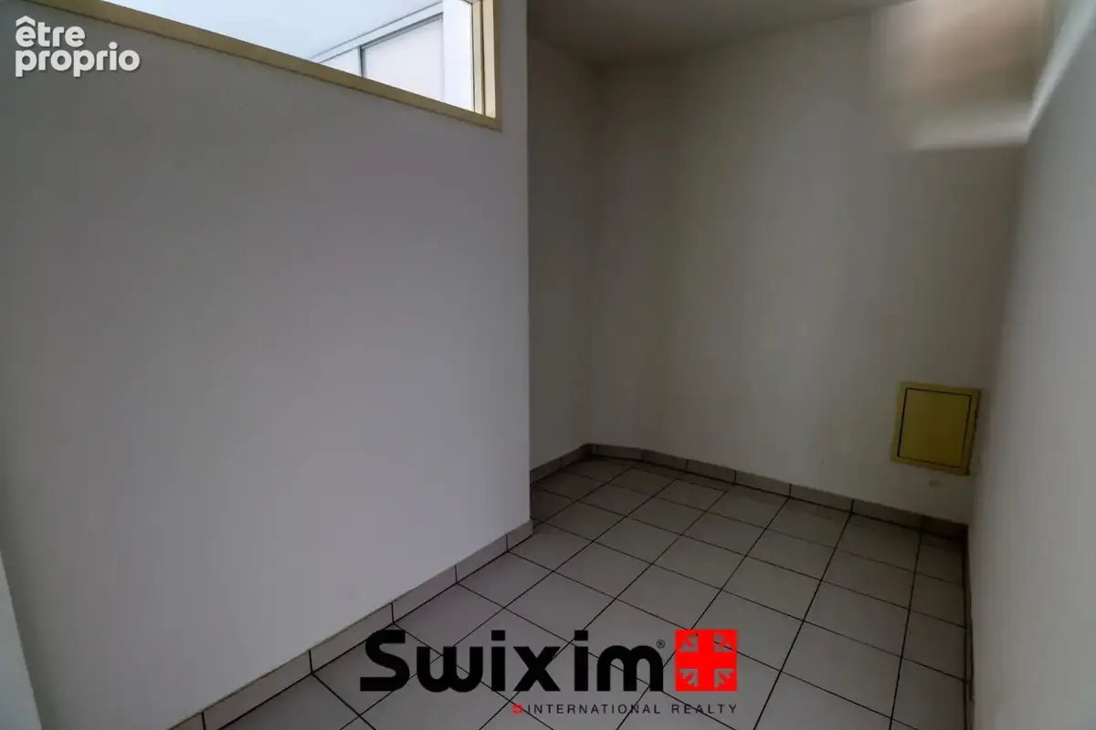Mérignac Capeyron-T2 de 51m² - avec espace bureau - place de parking - photo 6