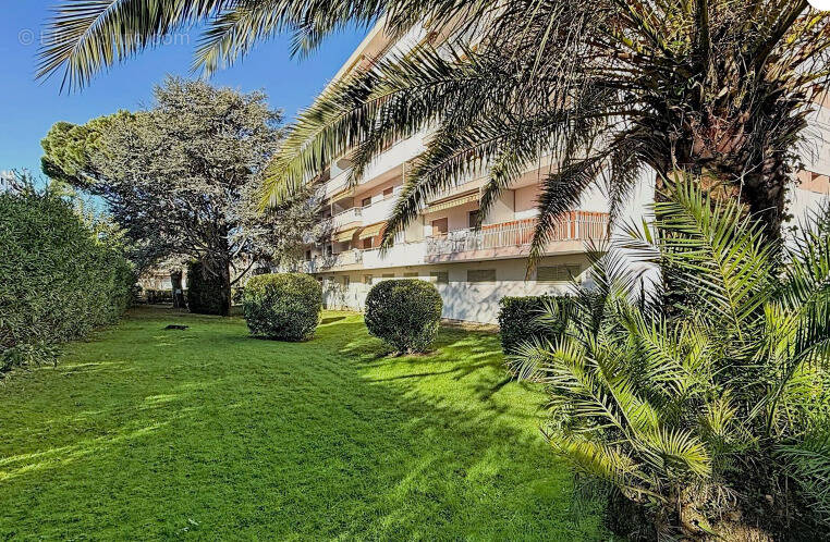 Appartement à LE CANNET