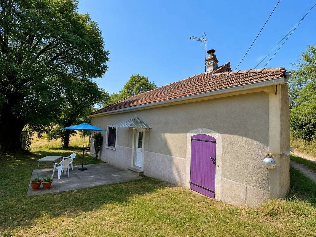 Bourgogne, Parc du Morvan, Secteur Moux en Morvan, maison de campagne 65 m² environ sur plus de 2000 m² de terrain. - photo 6