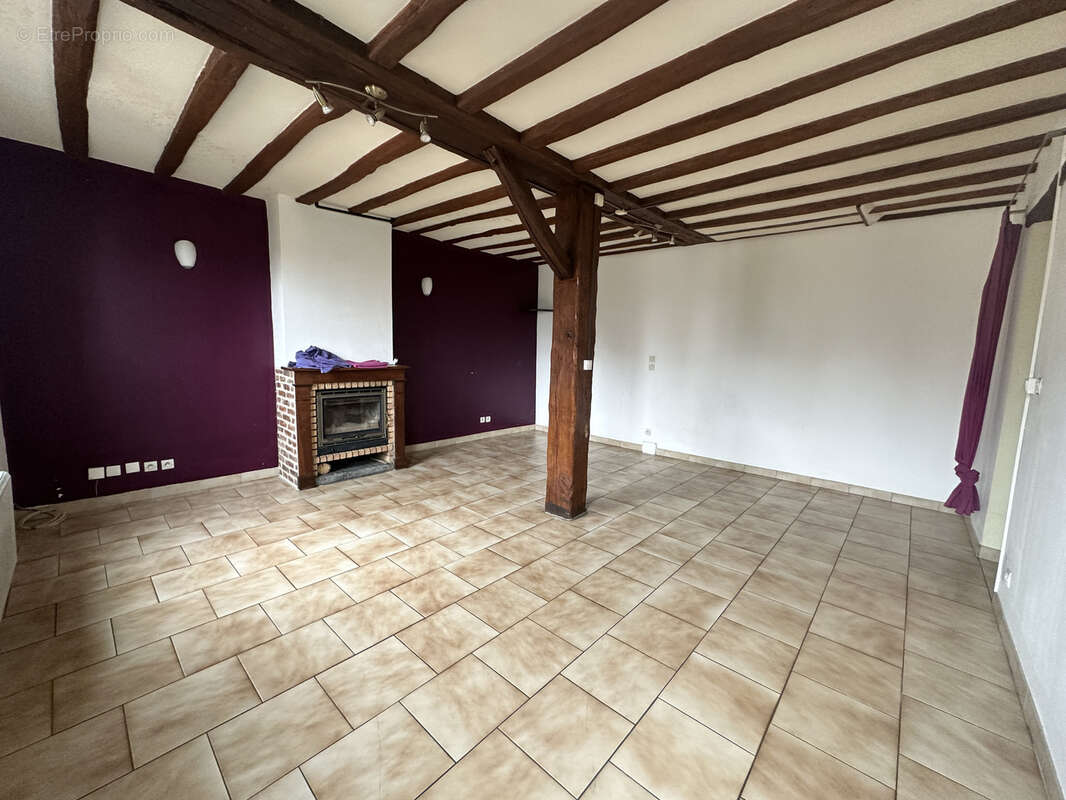 Appartement à HOUDAN