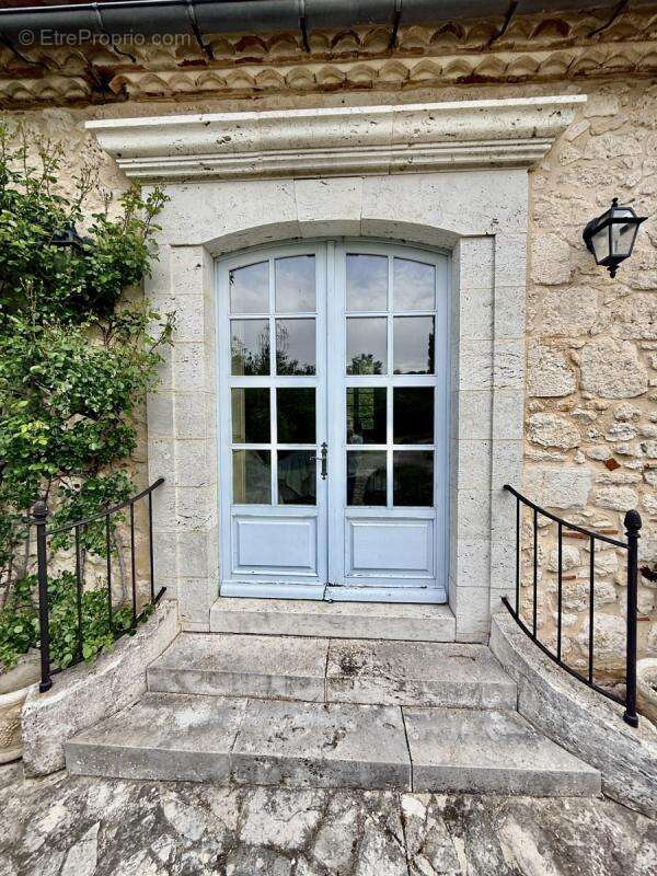Maison à MONBAZILLAC