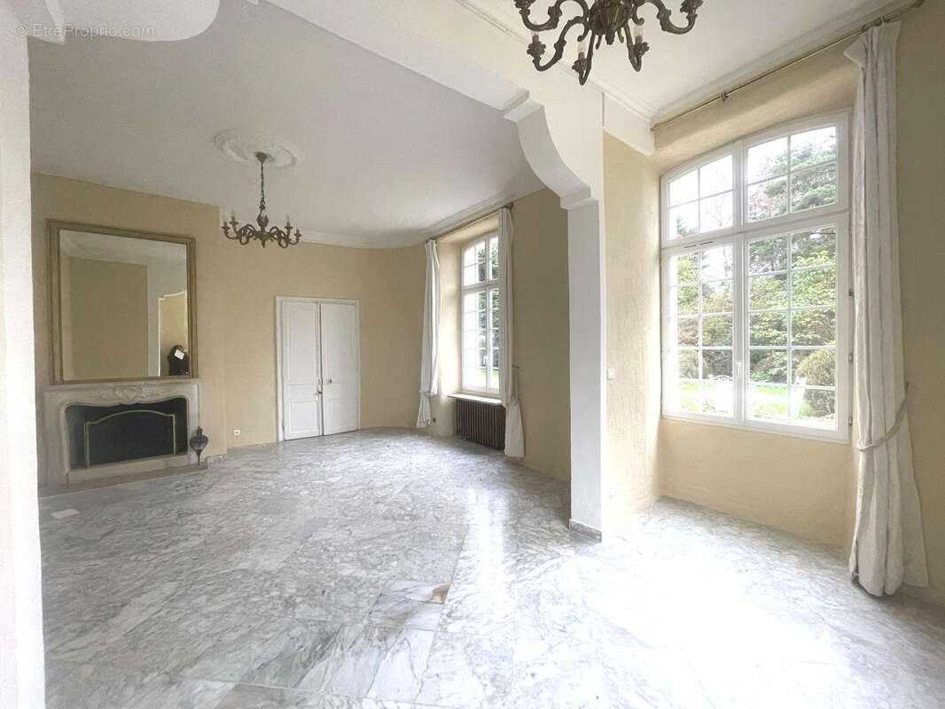 Maison à BRETEUIL