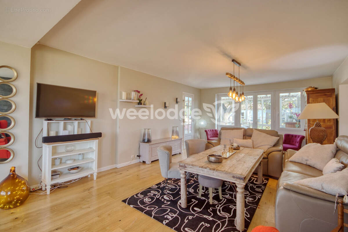 Maison à PACY-SUR-EURE