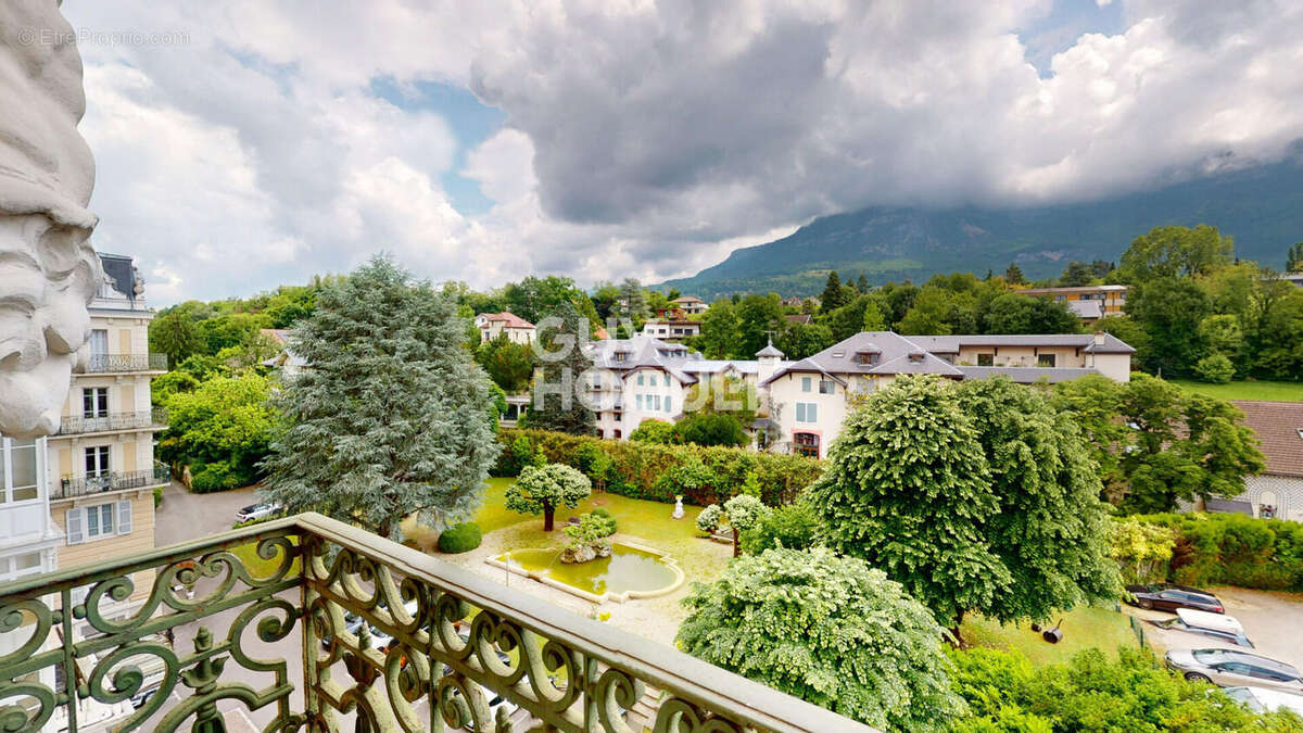 Appartement à AIX-LES-BAINS