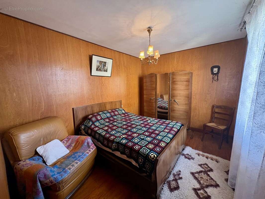 Maison à SAINT-GIRONS