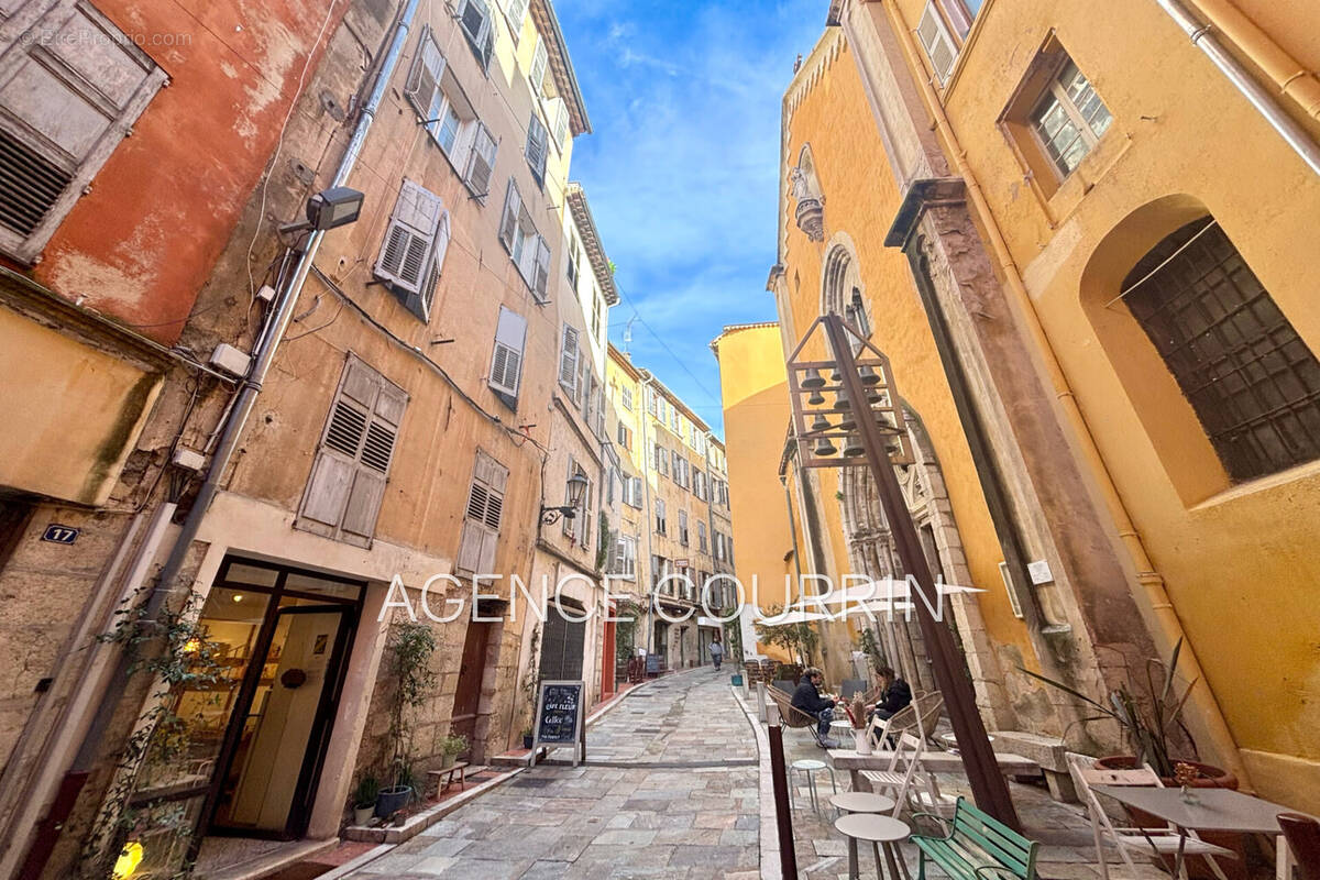 Appartement à GRASSE