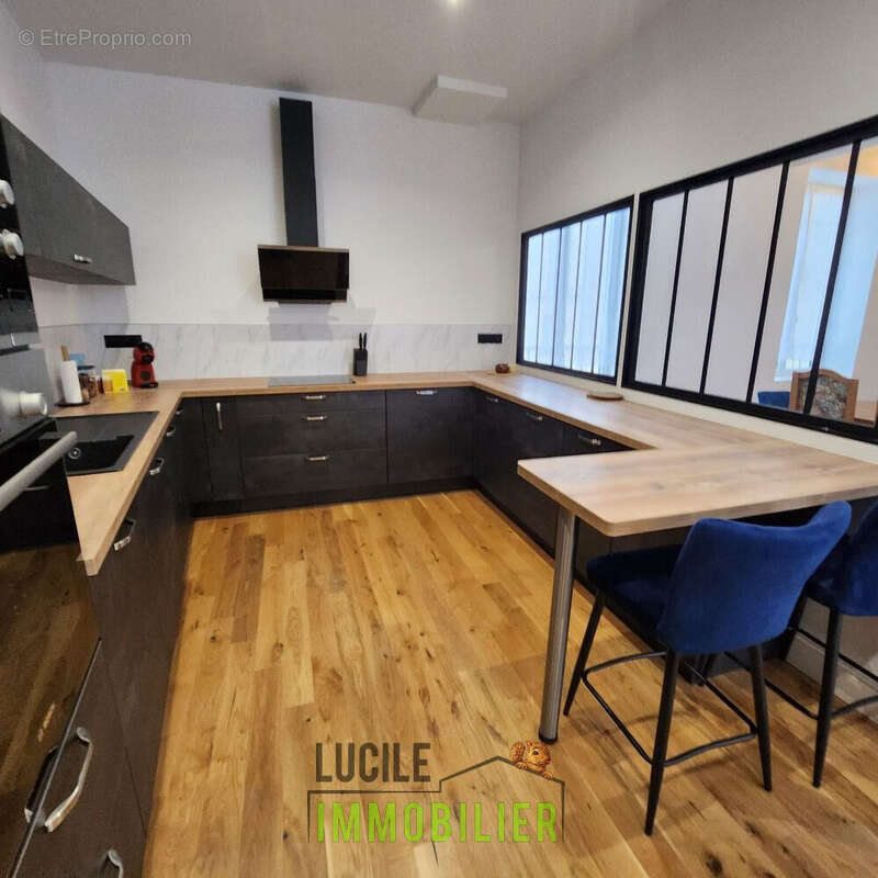 Appartement 143 m² à Clermont  - photo 7