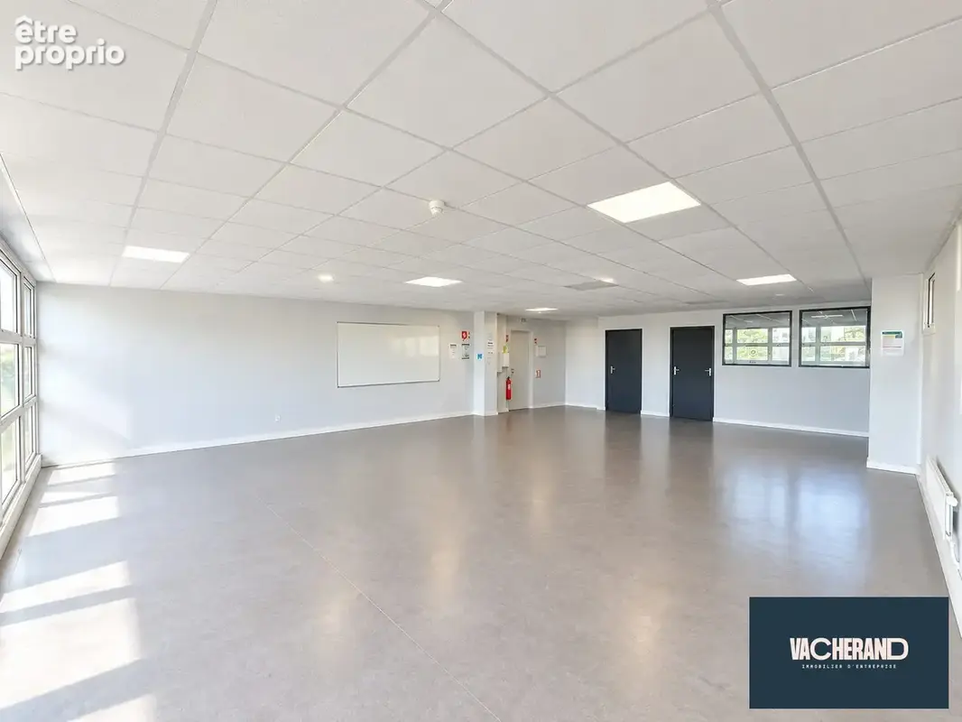 Commerce 127 m² à vendre à Lille (59000) - photo 2