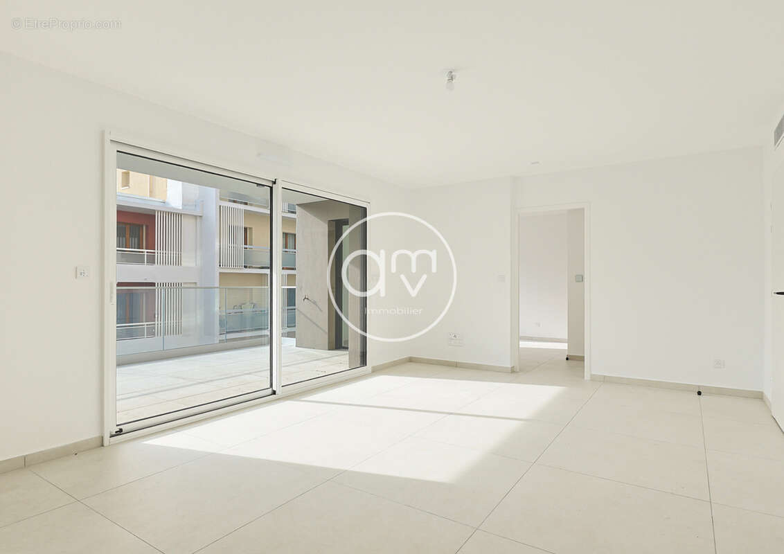 Appartement à HYERES