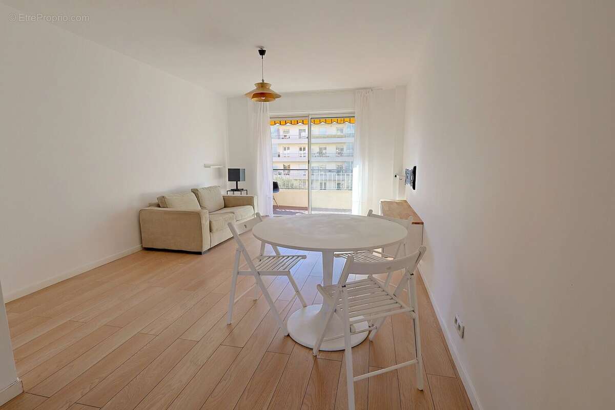 Appartement à ANTIBES