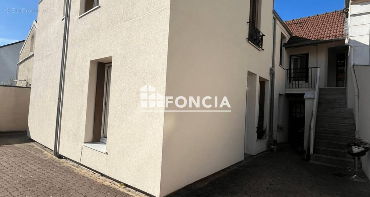 Appartement à SAINT-DENIS