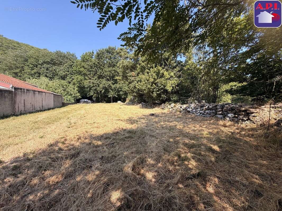 Terrain 420 m² à Foix  - photo 3