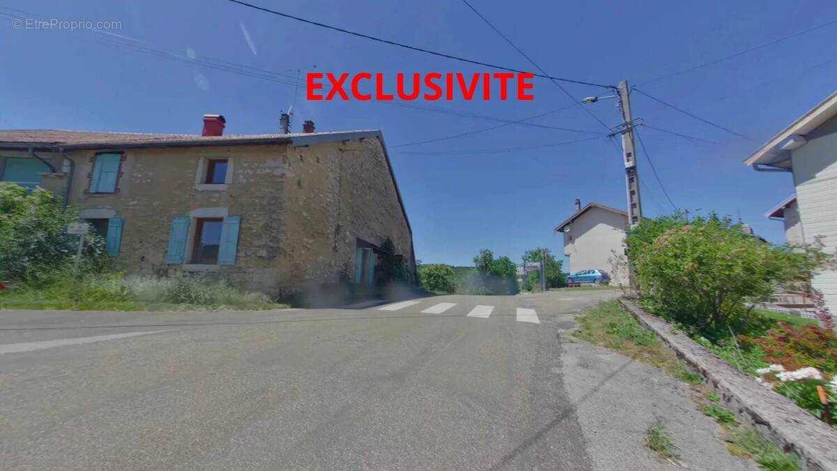 Maison à ETIVAL