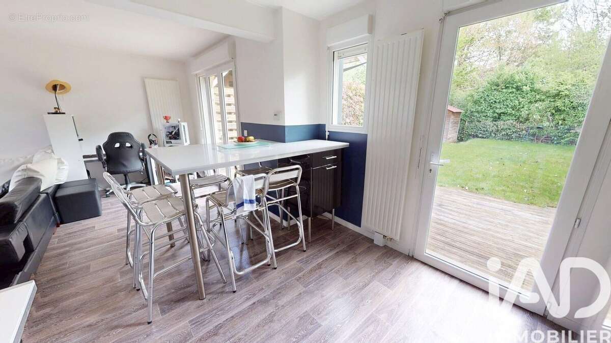 Photo 9 - Maison à VERT-SAINT-DENIS